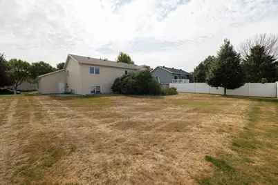3609 Westmoor Boulevard, Moorhead, MN 56560 - Photo 45