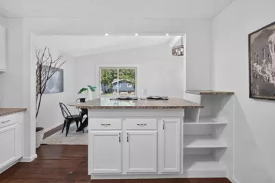 2133 76th Court N, Brooklyn Park, MN 55444 - Photo 5