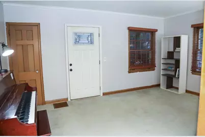 3658 Orchard Avenue N, Robbinsdale, MN 55422 - Photo 3