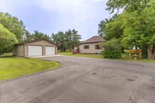 178 Cedar St, Gonvick, MN 56644 - Photo 5
