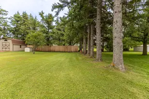 178 Cedar St, Gonvick, MN 56644 - Photo 37