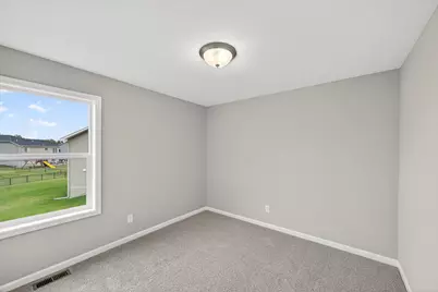 915 Yellowcrest Street SW, Delano, MN 55328 - Photo 15