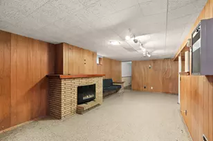 6921 W 24th St, Saint Louis Park, MN 55426 - Photo 15
