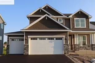 1527 Philipp Way, Shakopee, MN 55379 - Photo 1