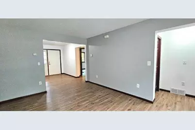 13 E 3rd Street, Morris, MN 56267 - Photo 15