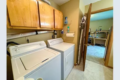 210 W Everett Avenue, Fergus Falls, MN 56537 - Photo 27