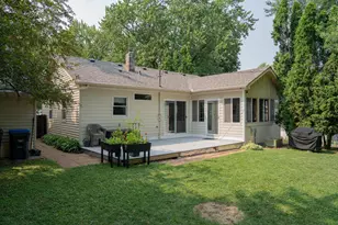 2027 Northwood Dr, North Saint Paul, MN 55109 - Photo 43