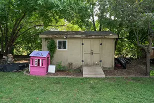 2027 Northwood Dr, North Saint Paul, MN 55109 - Photo 49