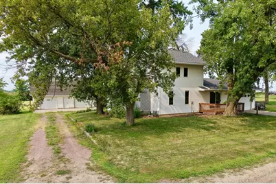 350 Highland Avenue N, Butterfield, MN 56120 - Photo 1