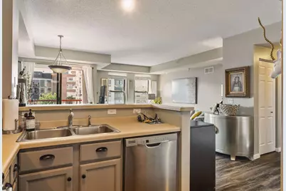 660 N 2nd Street #410, Minneapolis, MN 55401 - Photo 3