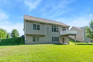 6427 Tessman Terrace N, Brooklyn Park, MN 55445 - Photo 5