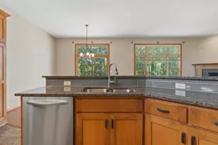 6427 Tessman Terrace N, Brooklyn Park, MN 55445 - Photo 11