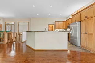 6427 Tessman Terrace N, Brooklyn Park, MN 55445 - Photo 11