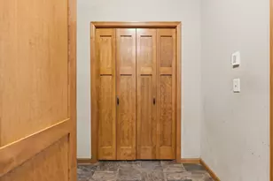 6427 Tessman Terrace N, Brooklyn Park, MN 55445 - Photo 27
