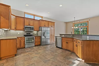 6427 Tessman Terrace N, Brooklyn Park, MN 55445 - Photo 7