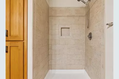 6427 Tessman Terrace N, Brooklyn Park, MN 55445 - Photo 35