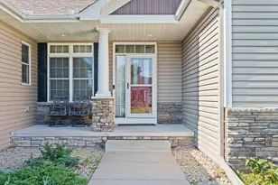 6427 Tessman Terrace N, Brooklyn Park, MN 55445 - Photo 3