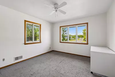 3032 Louisiana Avenue N, Crystal, MN 55427 - Photo 21