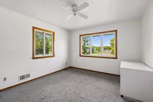 3032 Louisiana Ave N, Crystal, MN 55427 - Photo 21