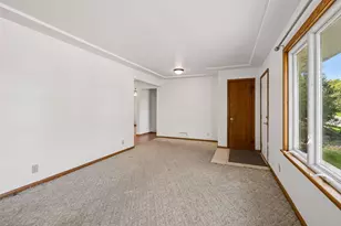 3032 Louisiana Ave N, Crystal, MN 55427 - Photo 5