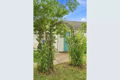 3326 Lincoln Street NE, Minneapolis, MN 55418 - Photo 9