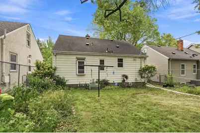 3326 Lincoln Street NE, Minneapolis, MN 55418 - Photo 7