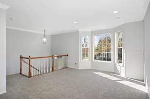 15729 Porchlight Ln, Eden Prairie, MN 55347 - Photo 7