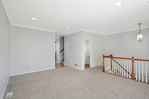 15729 Porchlight Ln, Eden Prairie, MN 55347 - Photo 9