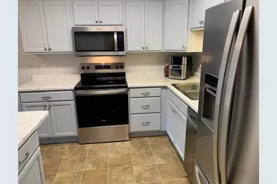 880 Lyn Way #204, Hastings, MN 55033 - Photo 5