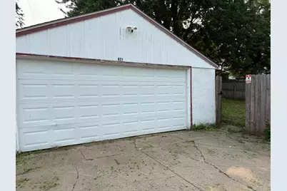 821 Howard Street N, Saint Paul, MN 55119 - Photo 9