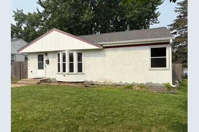 821 Howard Street N, Saint Paul, MN 55119 - Photo 1