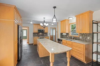 3727 Yates Avenue N, Crystal, MN 55422 - Photo 11