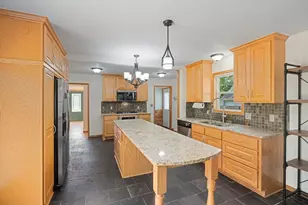 3727 Yates Ave N, Crystal, MN 55422 - Photo 11