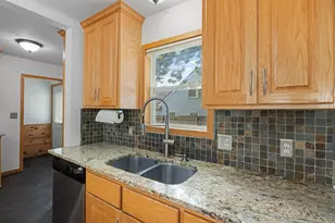 3727 Yates Ave N, Crystal, MN 55422 - Photo 9