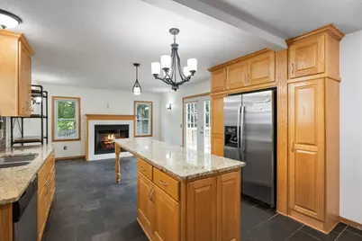 3727 Yates Avenue N, Crystal, MN 55422 - Photo 7