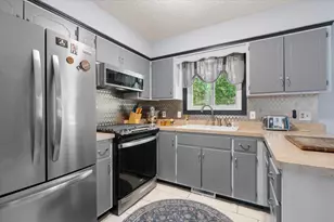 11902 Wisconsin Ave N, Champlin, MN 55316 - Photo 9