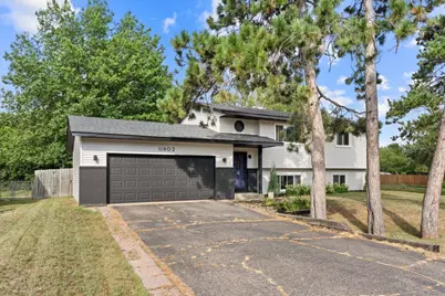 11902 Wisconsin Avenue N, Champlin, MN 55316 - Photo 3