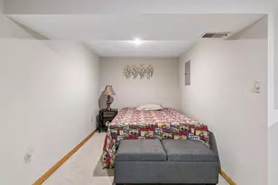 2525 Blomquist Ave, White Bear Lake, MN 55110 - Photo 27