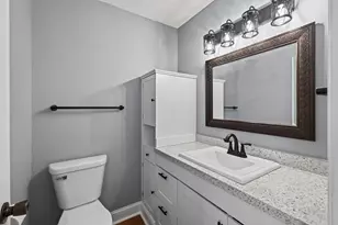 25 Stevens St E, Saint Paul, MN 55107 - Photo 23
