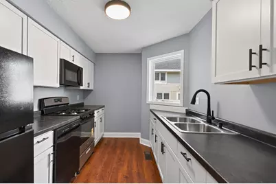 25 Stevens Street E, Saint Paul, MN 55107 - Photo 13
