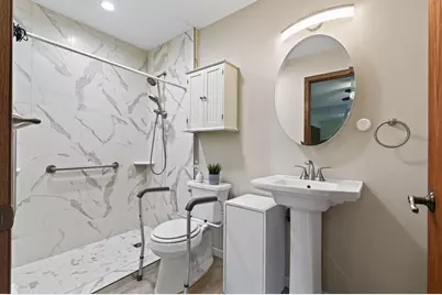 12600 Parkwood Drive #110, Burnsville, MN 55337 - Photo 9