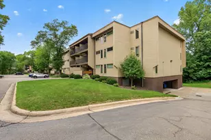 12600 Parkwood Dr, Burnsville, MN 55337 - Photo 27