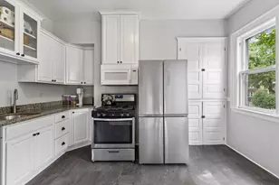 1906 Emerson Ave S, Minneapolis, MN 55403 - Photo 15