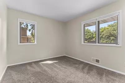5375 Matterhorn Drive NE, Fridley, MN 55421 - Photo 31