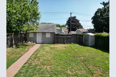 4142 Upton Avenue N, Minneapolis, MN 55412 - Photo 31