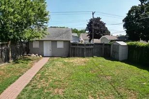 4142 Upton Ave N, Minneapolis, MN 55412 - Photo 31
