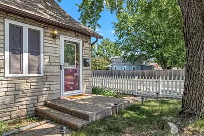 1106 5th Avenue S, South Saint Paul, MN 55075 - Photo 1