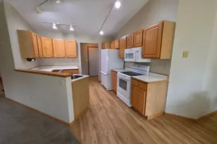 417 2nd St NW, Dilworth, MN 56529 - Photo 7
