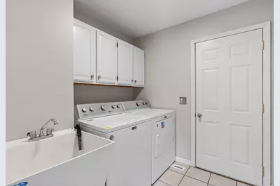 13547 Essex Court, Eden Prairie, MN 55347 - Photo 25