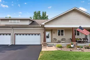 1185 Parkwood Ln, Stillwater, MN 55082 - Photo 1